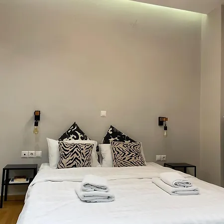 Bluebay Cozy 18 Apartment